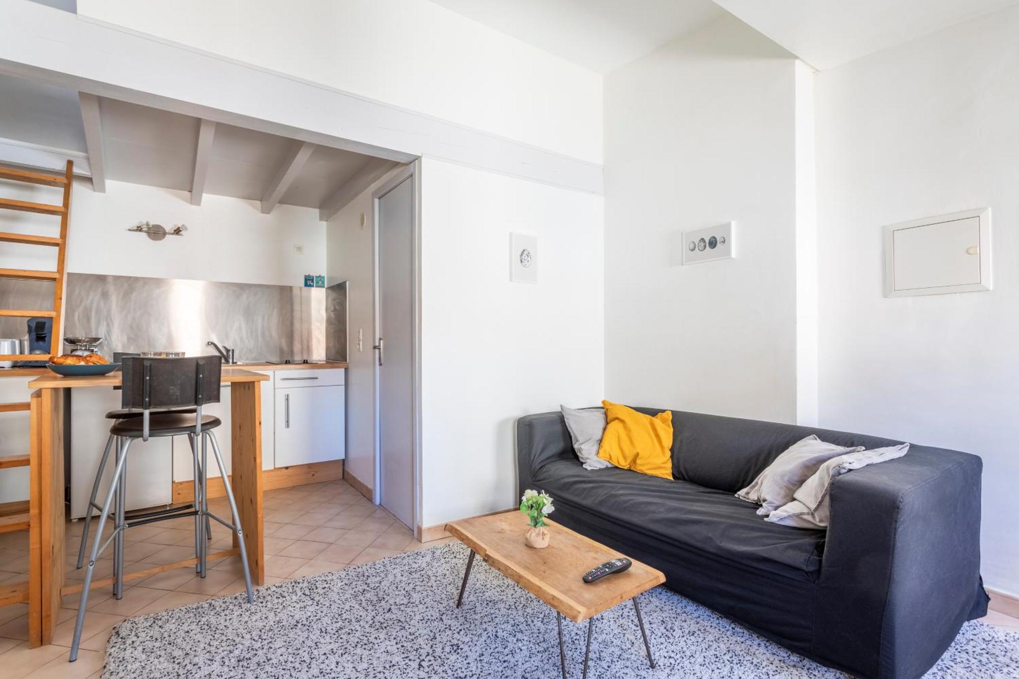 Studio Cosy Place De La Mairie 普罗旺斯地区艾克斯 外观 照片