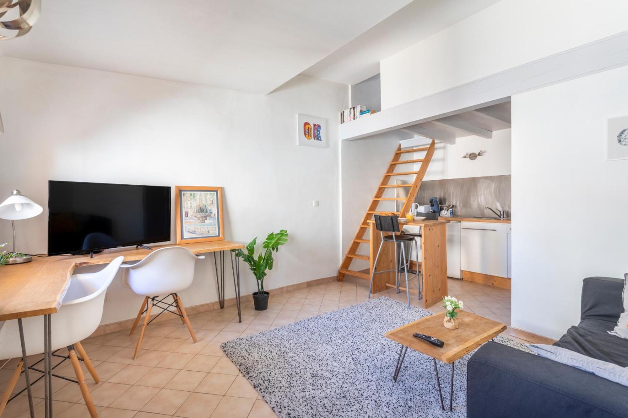 Studio Cosy Place De La Mairie 普罗旺斯地区艾克斯 外观 照片
